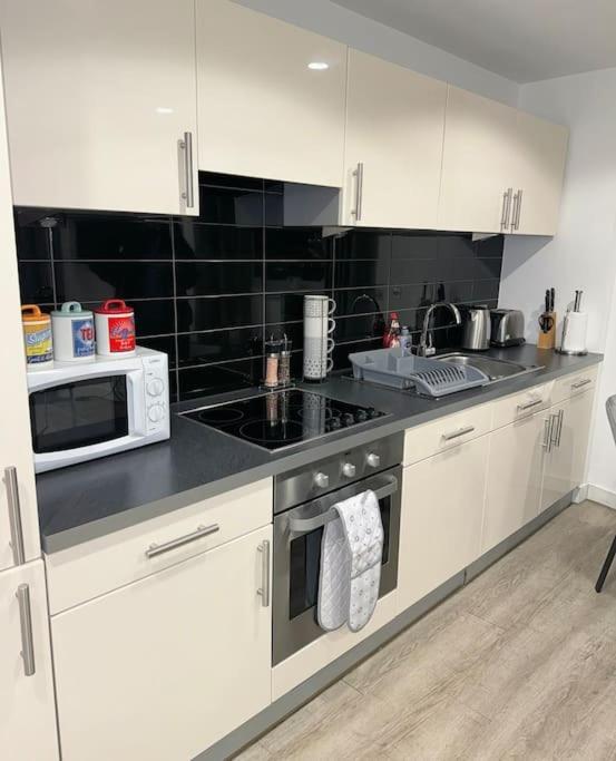 Mediacity Studio Apartment Salford-Quays Manchester Exteriör bild