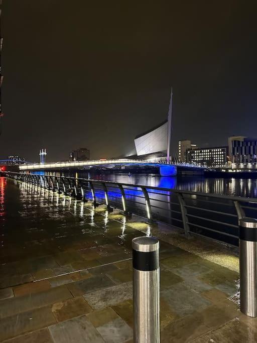 Mediacity Studio Apartment Salford-Quays Manchester Exteriör bild